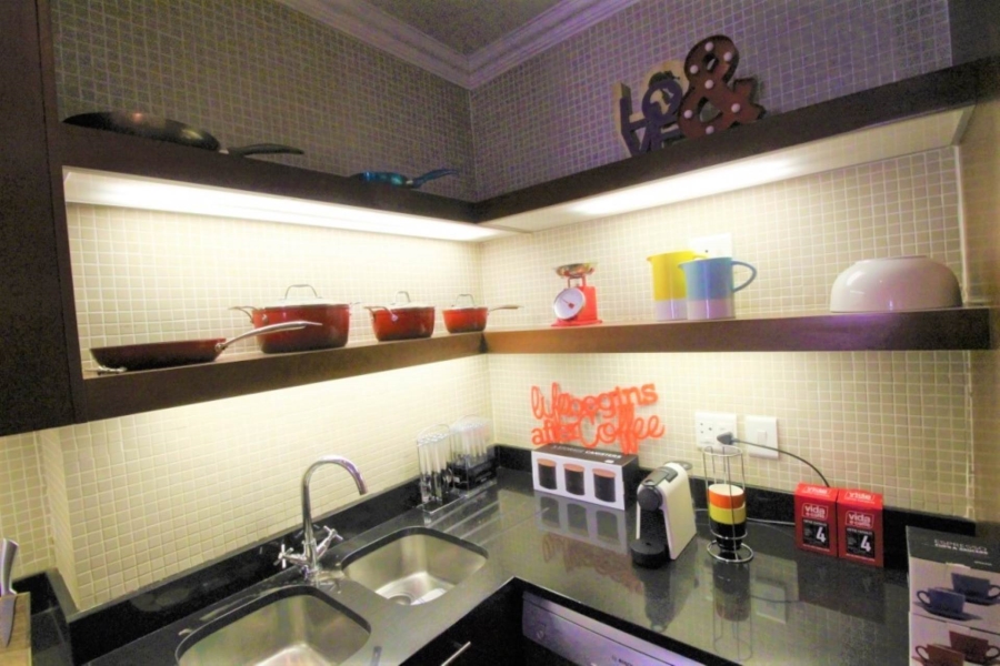 2 Bedroom Property for Sale in Cape Town City Centre Western Cape